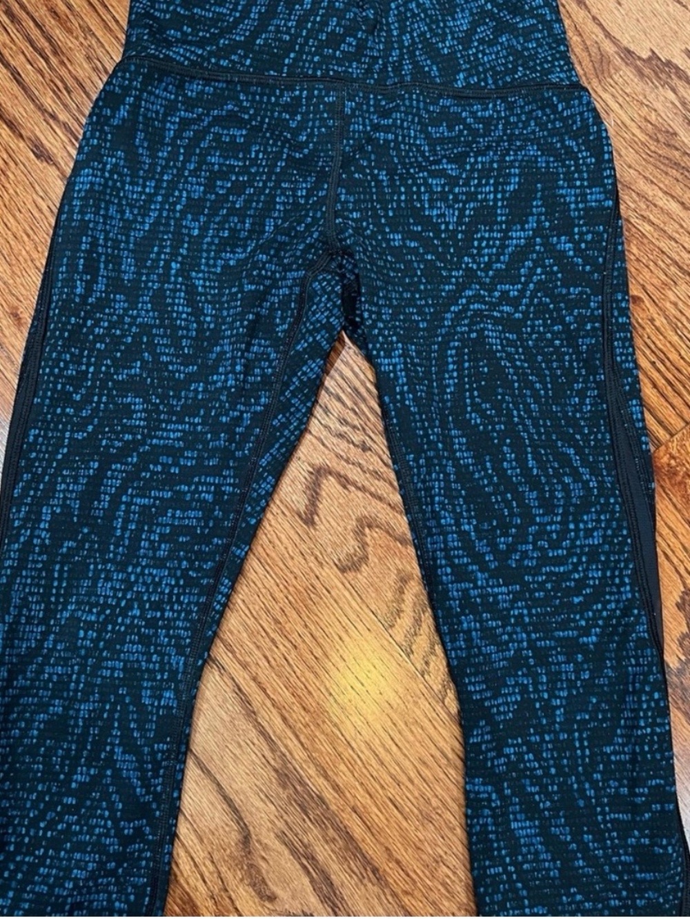 lululemon athletica Black and Blue Patterned Leggings